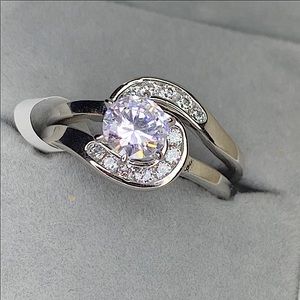 S925 2pc Angel Eye Bridal Ring Set